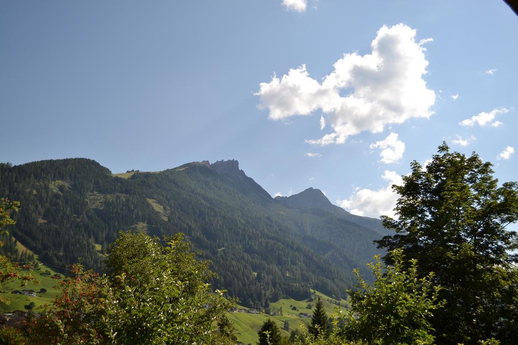 Haus Ruetzbach Apartment Neustift im Stubaital Exterior photo